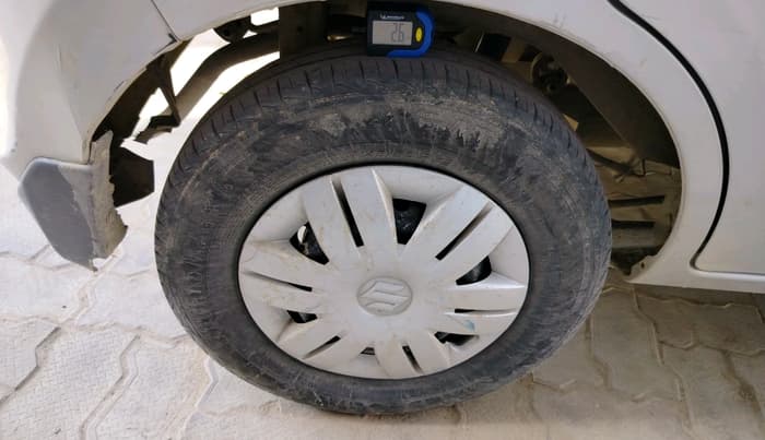 2022 Maruti Alto VXI, Petrol, Manual, 56,988 km, tyre