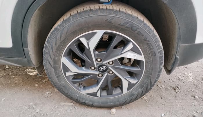 2023 Hyundai Creta SX (O) IVT 1.5 PETROL, Petrol, Automatic, 21,413 km, tyre