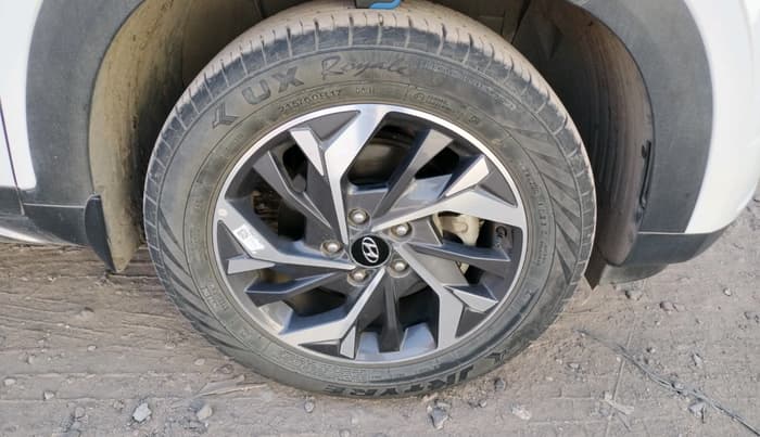 2023 Hyundai Creta SX (O) IVT 1.5 PETROL, Petrol, Automatic, 21,413 km, tyre