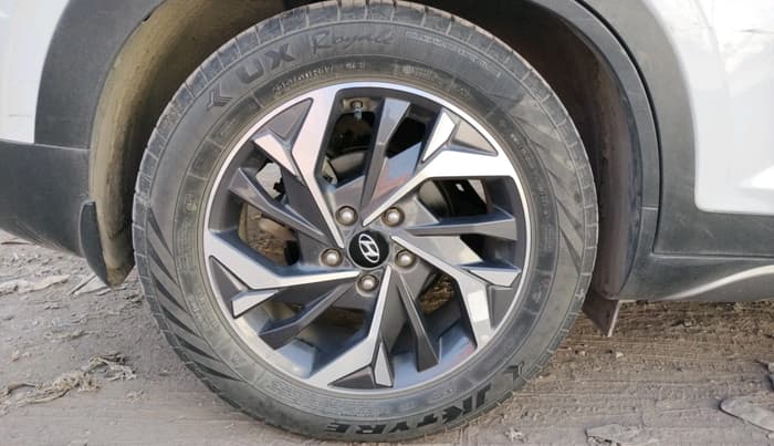 2023 Hyundai Creta SX (O) IVT 1.5 PETROL, Petrol, Automatic, 21,413 km, tyre