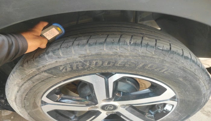 2023 Tata NEXON XZ PLUS PETROL, Petrol, Manual, 21,836 km, tyre