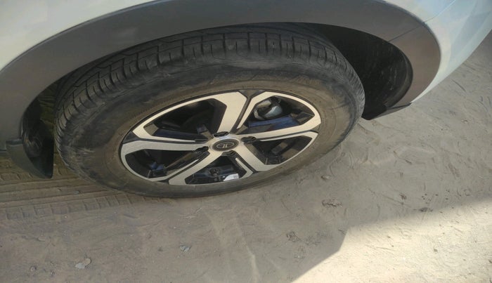 2023 Tata NEXON XZ PLUS PETROL, Petrol, Manual, 21,836 km, tyre