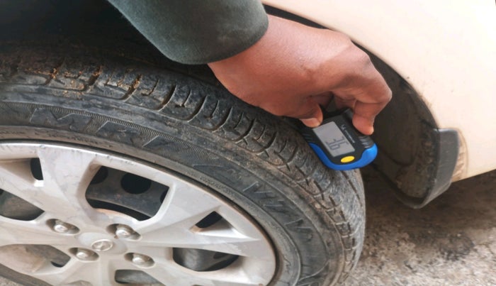 2015 Hyundai Grand i10 MAGNA 1.2 KAPPA VTVT, Petrol, Manual, 74,219 km, tyre