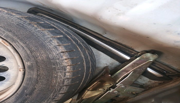 2015 Hyundai Grand i10 MAGNA 1.2 KAPPA VTVT, Petrol, Manual, 74,219 km, tyre