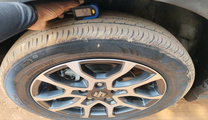 2023 Maruti XL6 ZETA MT, Petrol, Manual, 31,456 km, tyre