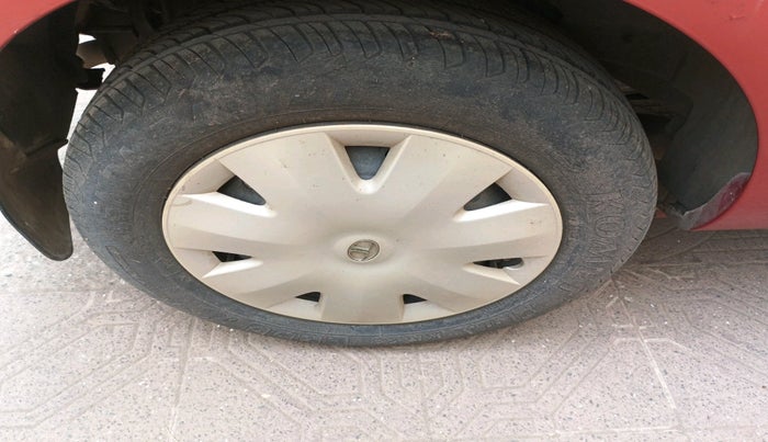 2010 Tata Indica Vista AQUA QUADRAJET, Diesel, Manual, 32,309 km, tyre