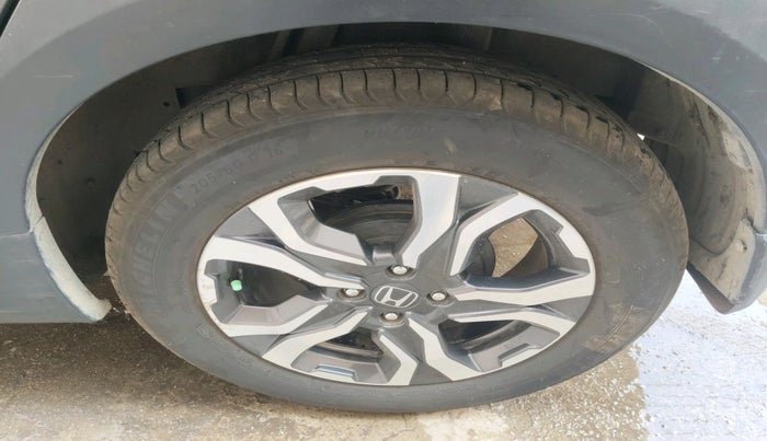 2018 Honda WR-V 1.2L I-VTEC VX MT, Petrol, Manual, 49,487 km, tyre