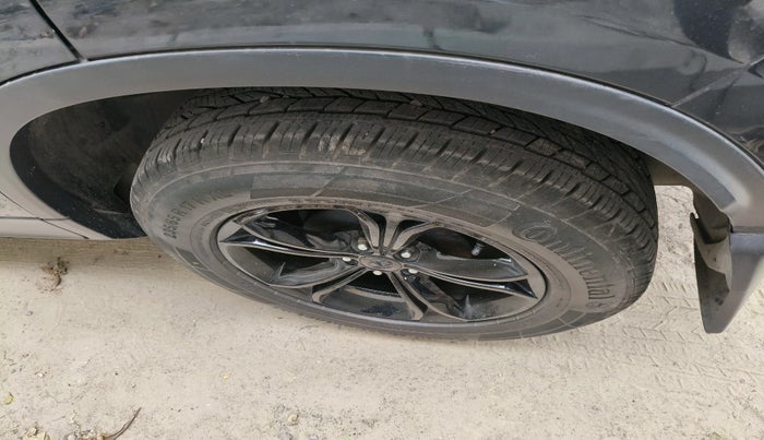 2019 Tata Harrier XZ 2.0L, Diesel, Manual, 1,03,064 km, tyre