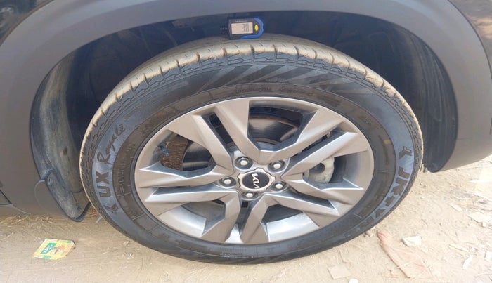 2021 KIA SELTOS HTX IVT 1.5 PETROL, Petrol, Automatic, 46,479 km, tyre