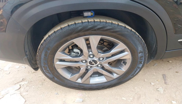 2021 KIA SELTOS HTX IVT 1.5 PETROL, Petrol, Automatic, 46,479 km, tyre