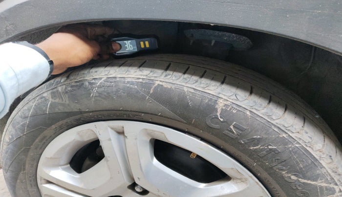 2020 KIA SONET HTK PLUS 1.0 IMT, Petrol, Manual, 87,287 km, tyre