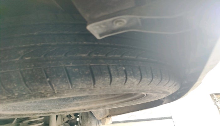 2023 MG HECTOR PLUS SAVVY PRO 1.5 TURBO CVT 7 STR, Petrol, Automatic, 44,084 km, tyre