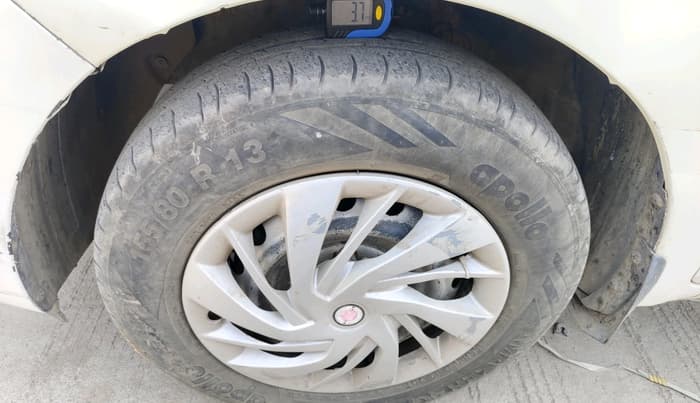 2018 Hyundai NEW SANTRO MAGNA CNG, CNG, Manual, 76,049 km, tyre