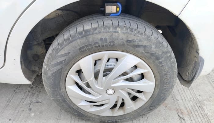 2018 Hyundai NEW SANTRO MAGNA CNG, CNG, Manual, 76,049 km, tyre