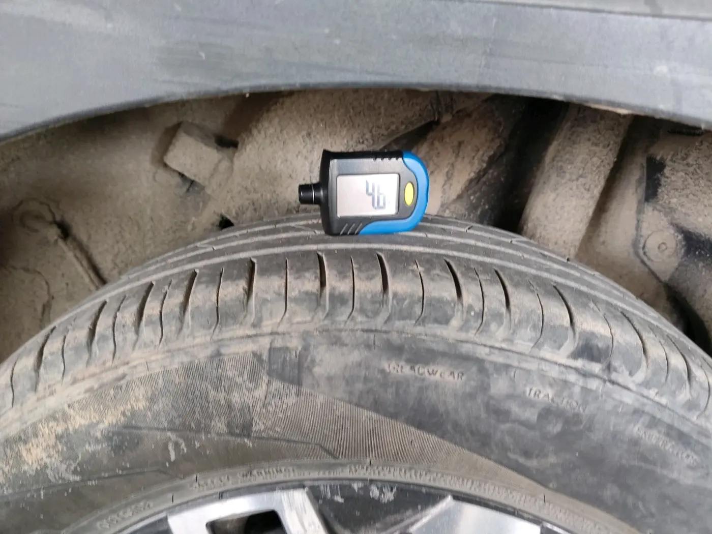 2023 Hyundai VENUE S 1.2, Petrol, Manual, 29,190 km, tyre
