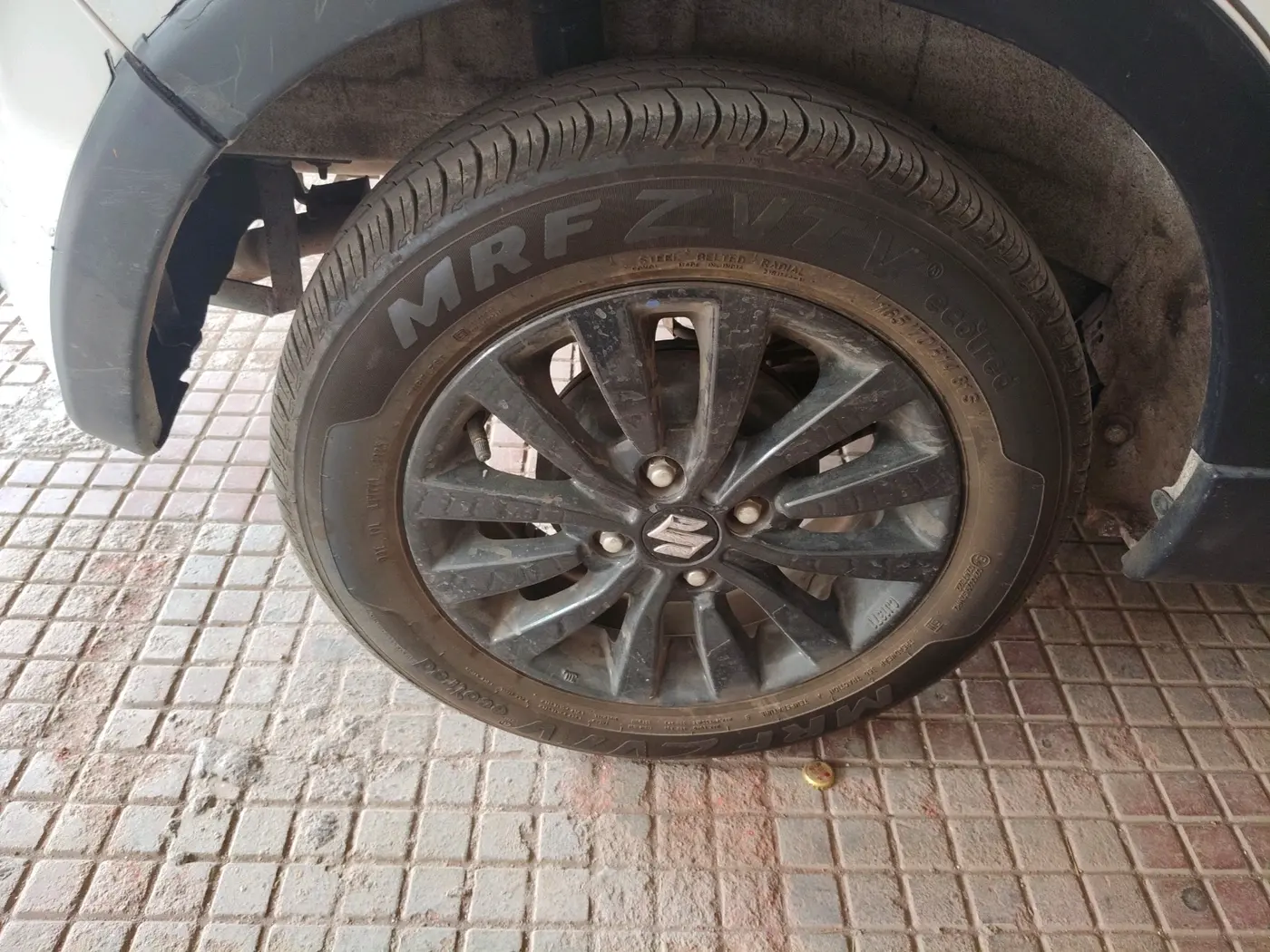 2025 Maruti New Wagon-R ZXI PLUS 1.2 AMT, Petrol, Automatic, 11,364 km, tyre