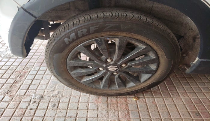 2025 Maruti New Wagon-R ZXI PLUS 1.2 AMT, Petrol, Automatic, 11,364 km, tyre
