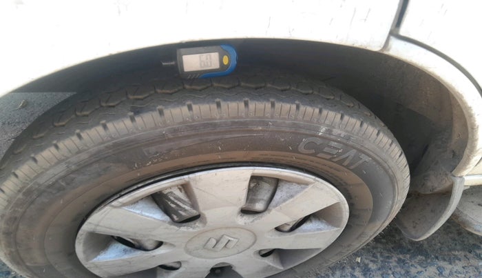 2022 Maruti Eeco 5 STR AC CNG (O), CNG, Manual, 1,18,566 km, tyre