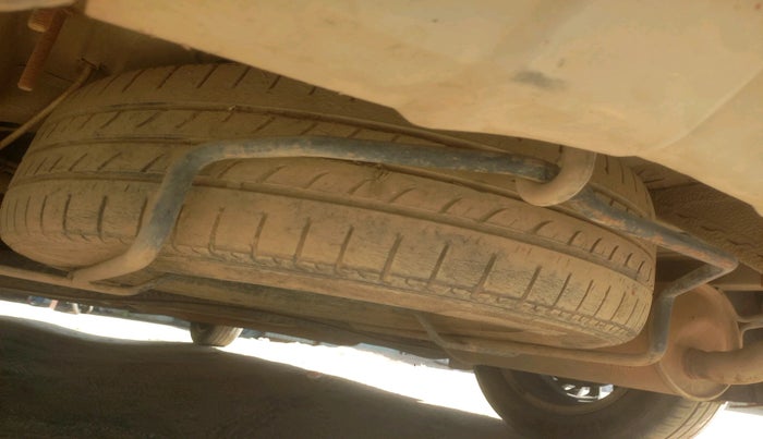 2020 Maruti XL6 ALPHA MT, CNG, Manual, 1,94,070 km, tyre