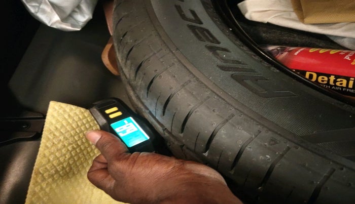 2022 Hyundai Creta EX 1.5 PETROL, Petrol, Manual, 43,109 km, tyre