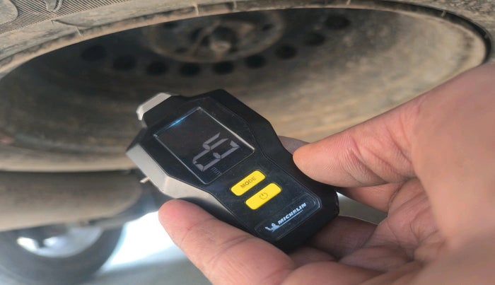 2020 MG HECTOR SHARP 2.0 DIESEL, Diesel, Manual, 1,08,336 km, tyre