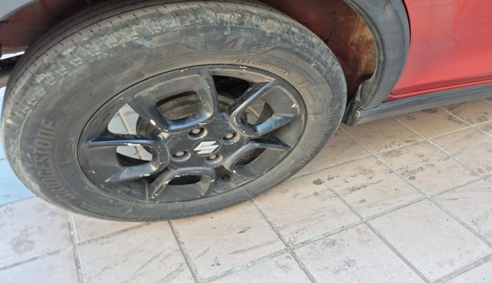 2017 Maruti IGNIS ZETA 1.3, Diesel, Manual, 2,59,036 km, tyre