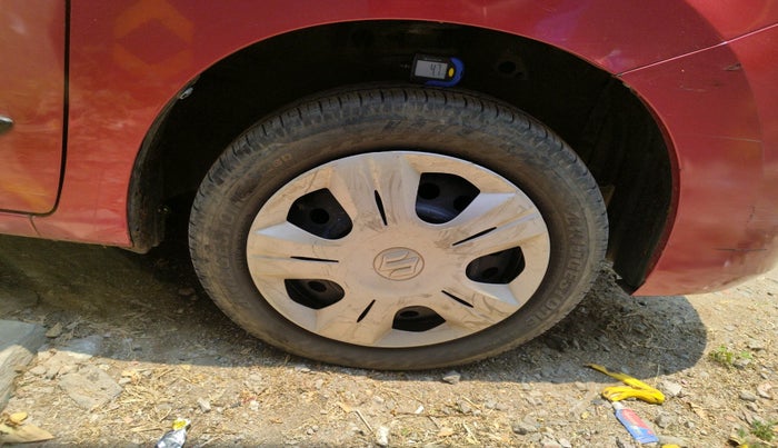 2015 Maruti Wagon R 1.0 VXI, Petrol, Manual, 45,101 km, tyre