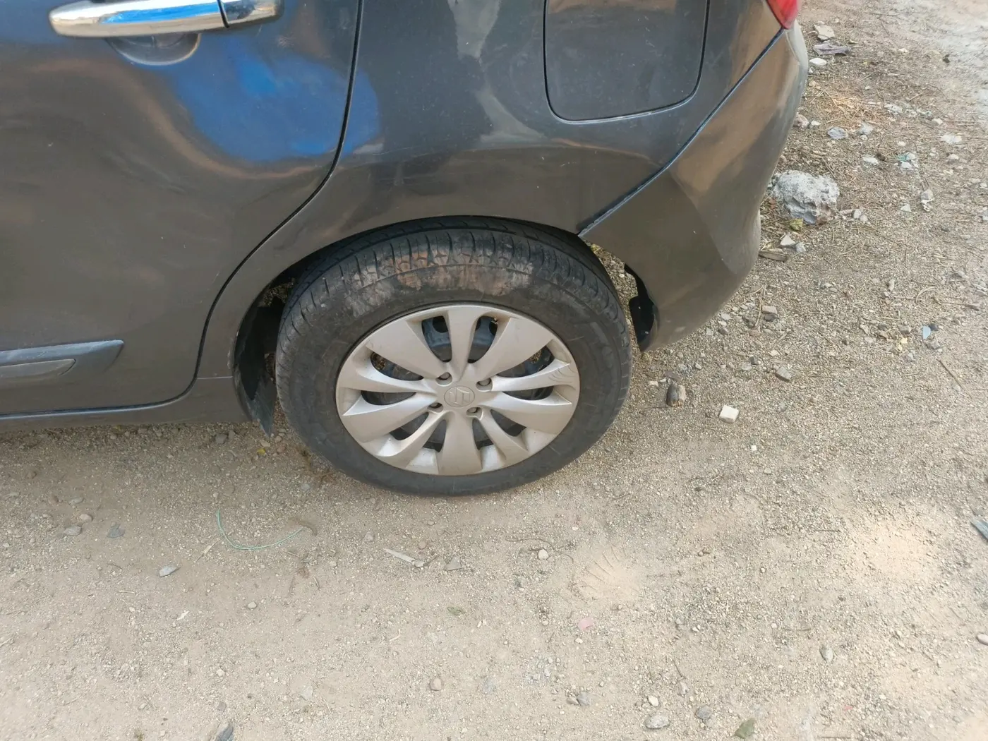 2015 Maruti Baleno DELTA DIESEL 1.3, Diesel, Manual, 87,794 km, tyre