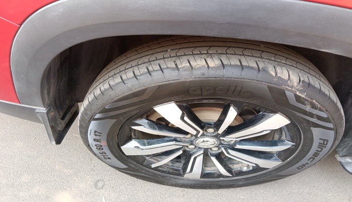 2020 MG HECTOR PLUS SHARP 1.5 PETROL TURBO DCT 6-STR, Petrol, Automatic, 60,051 km, tyre