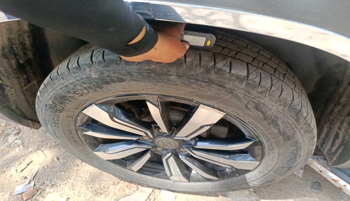 2020 MG HECTOR SHARP 1.5 DCT PETROL, Petrol, Automatic, 1,09,051 km, tyre