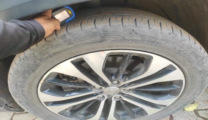 2021 MG HECTOR SHARP HYBRID 1.5 PETROL, Petrol, Manual, 1,33,539 km, tyre