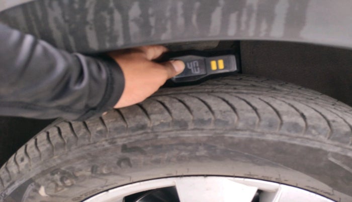 2023 Skoda KUSHAQ AMBITION 1.0L TSI MT, Petrol, Manual, 33,304 km, tyre