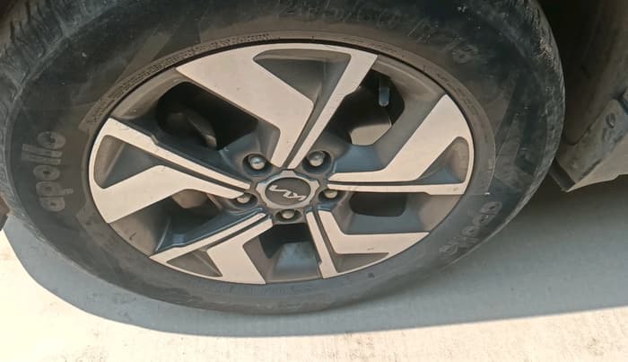 2021 KIA SONET HTX 1.5 AT, Diesel, Automatic, 45,701 km, tyre