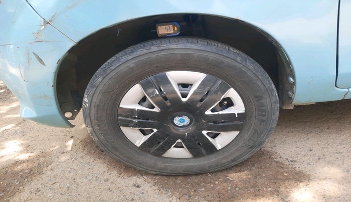 2012 Maruti Alto 800 LXI CNG, CNG, Manual, 64,679 km, tyre