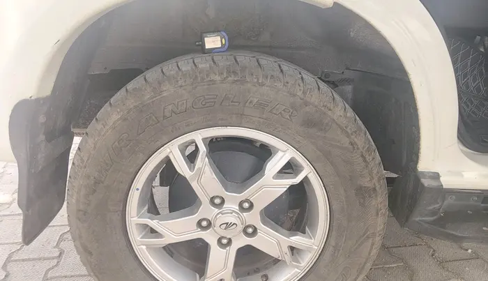 2017 Mahindra Scorpio S10, Diesel, Manual, 1,16,500 km, tyre