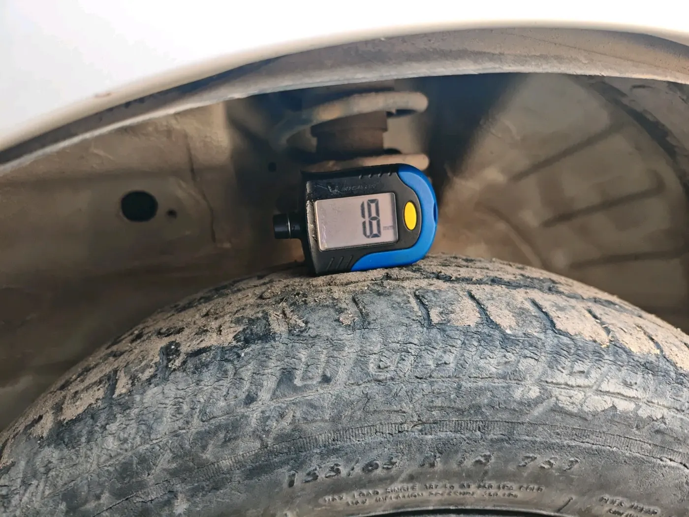 2018 Maruti Wagon R 1.0 VXI AMT, Petrol, Automatic, 32,151 km, tyre