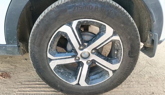 2023 Tata NEXON XZ PLUS PETROL SUNROOF, CNG, Manual, 1,12,525 km, tyre