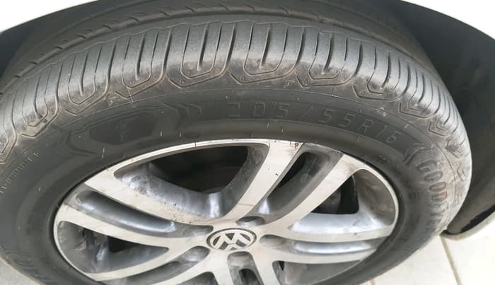 2012 Volkswagen Jetta HIGHLINE TDI AT, Diesel, Automatic, 97,424 km, tyre