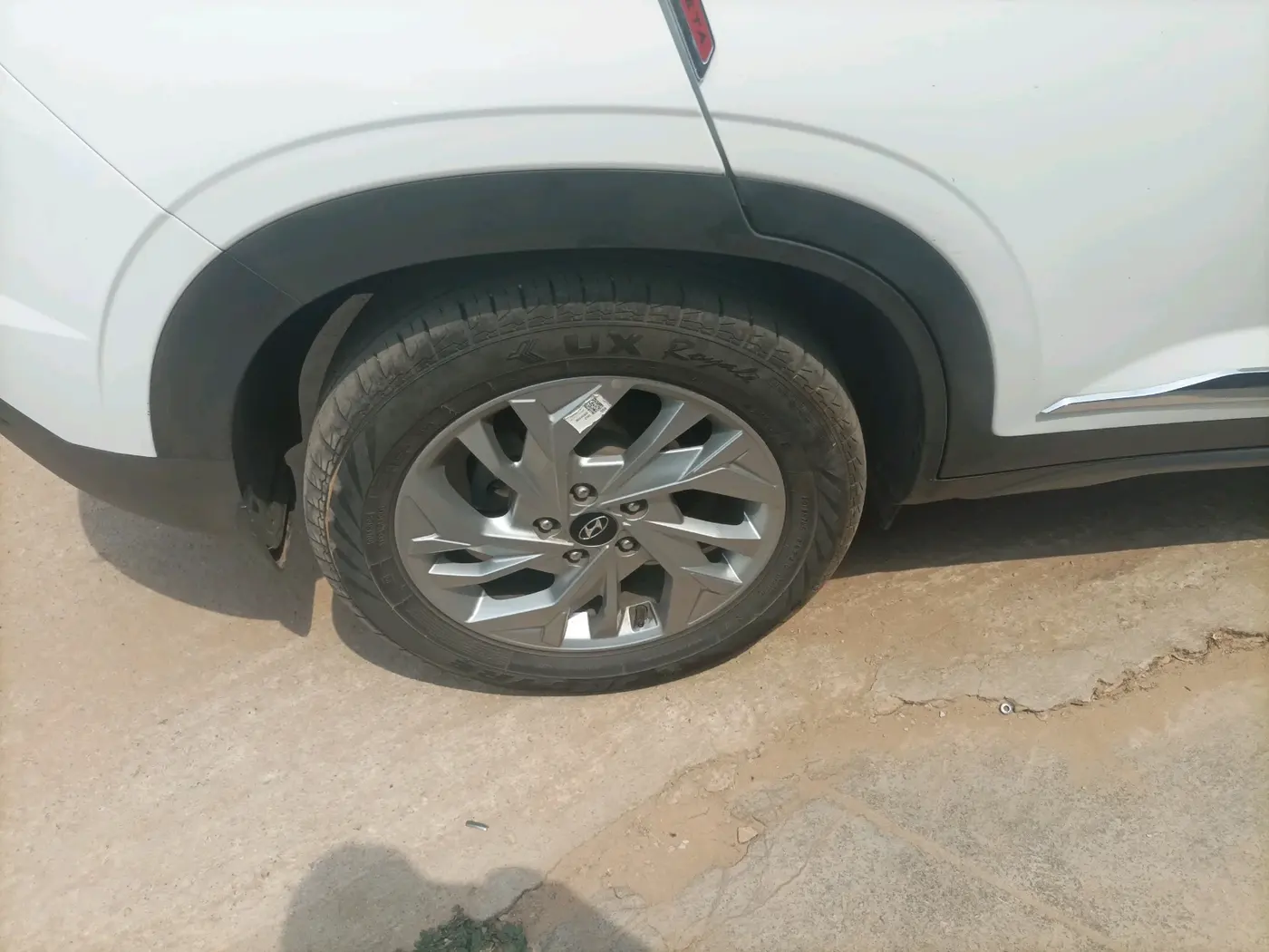 2023 Hyundai Creta SX 1.5 PETROL, Petrol, Manual, 13,50,000 km, tyre