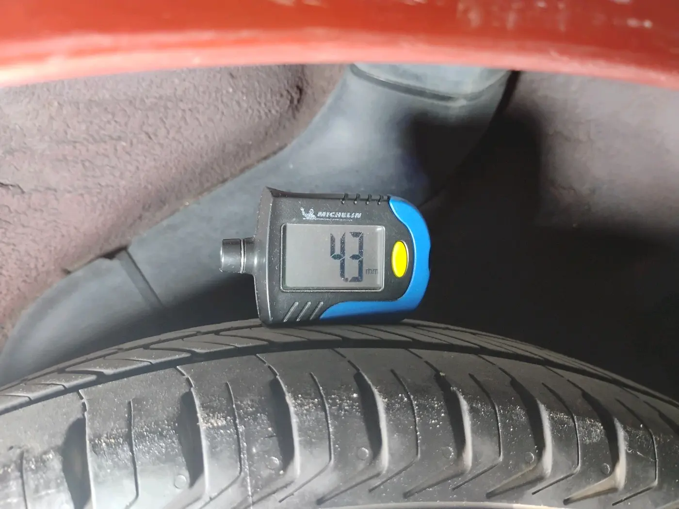 2011 Hyundai i10 MAGNA 1.2, Petrol, Manual, 93,313 km, tyre