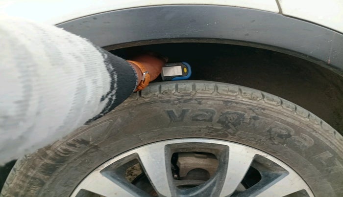 2021 Maruti S Cross ZETA 1.5, Petrol, Manual, 97,004 km, tyre