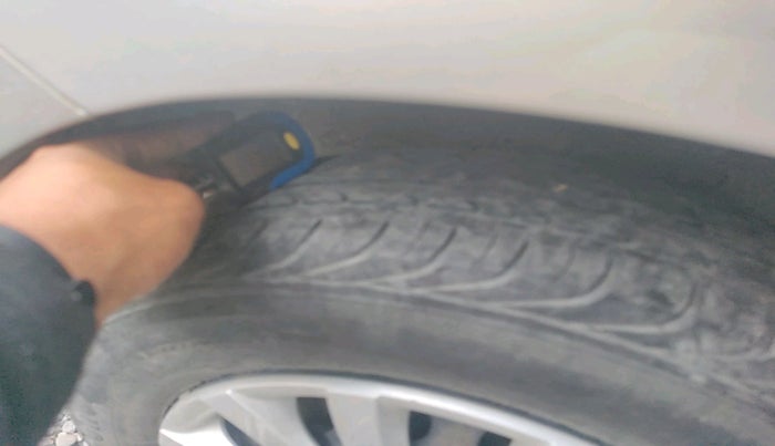 2011 Hyundai i20 MAGNA (O) 1.2, Petrol, Manual, 16,544 km, tyre