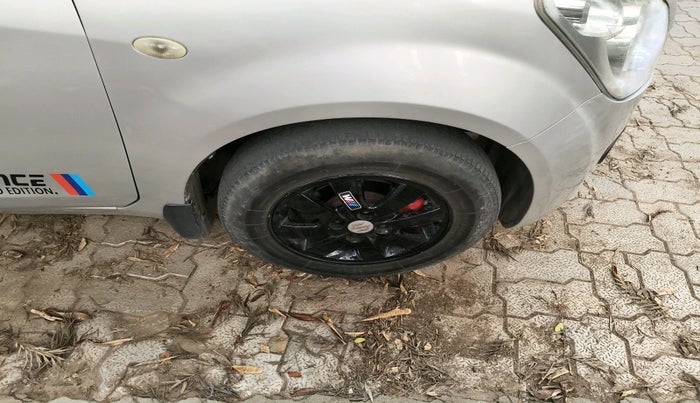 2012 Maruti Ritz VXI, Petrol, Manual, 88,135 km, tyre
