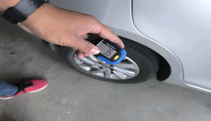 2017 Maruti Swift Dzire ZDI AMT, Diesel, Automatic, 1,36,706 km, tyre