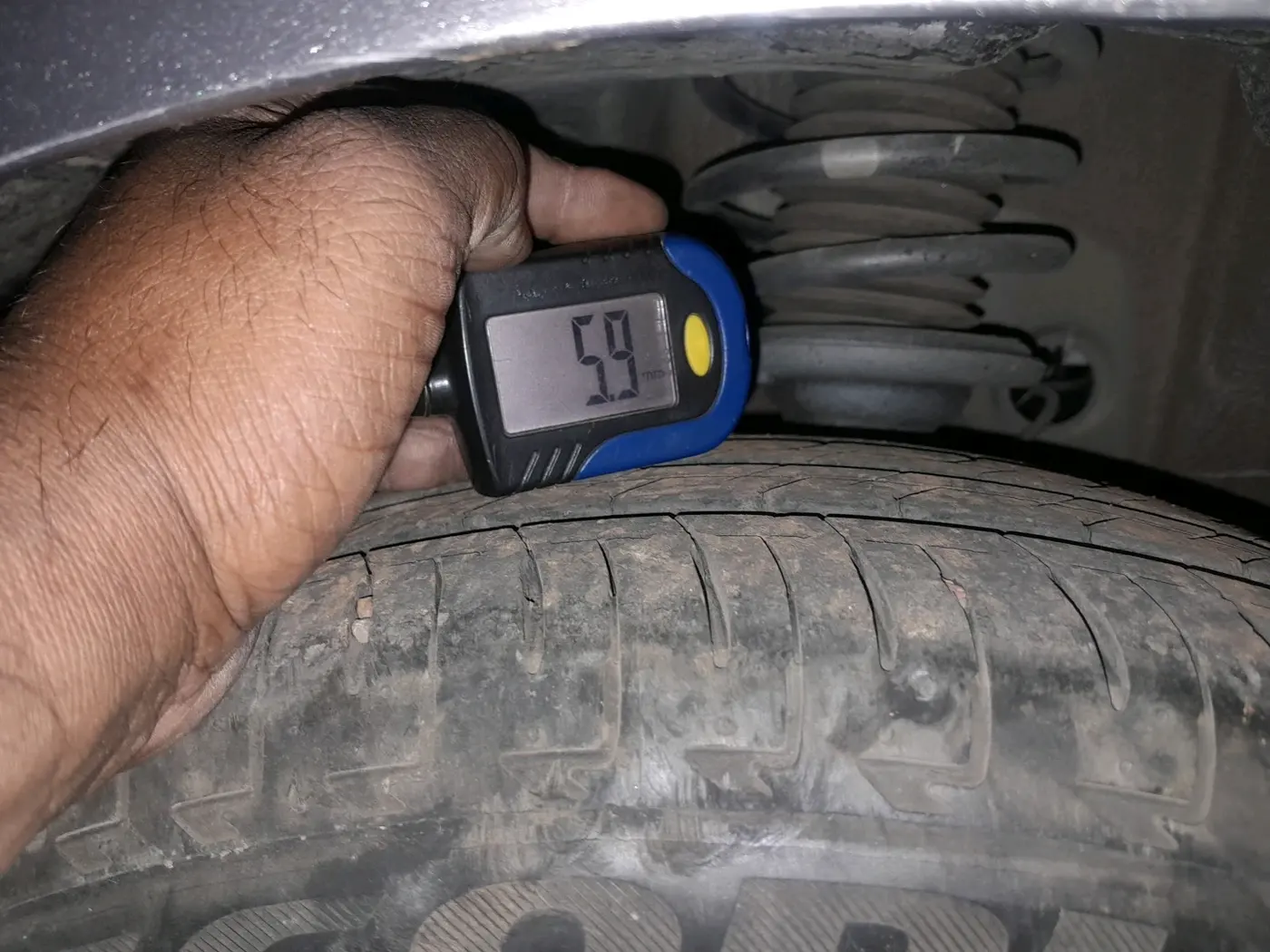 2018 Maruti IGNIS SIGMA 1.2, Petrol, Manual, 5,668 km, tyre