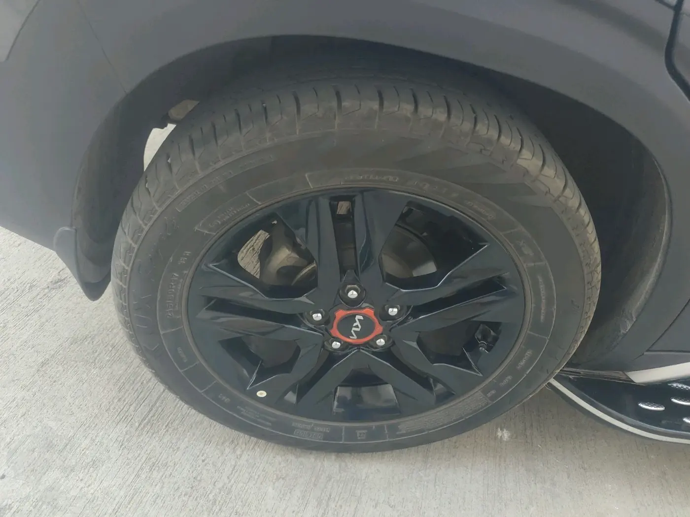 2021 KIA SELTOS HTX ANNIVERSARY EDITION 1.5 PETROL, Petrol, Manual, 16,158 km, tyre