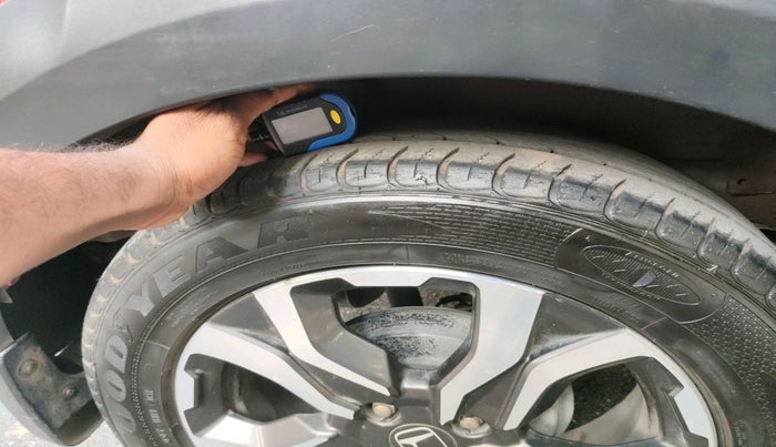 2018 Honda WR-V 1.2L I-VTEC S MT, Petrol, Manual, 61,857 km, tyre