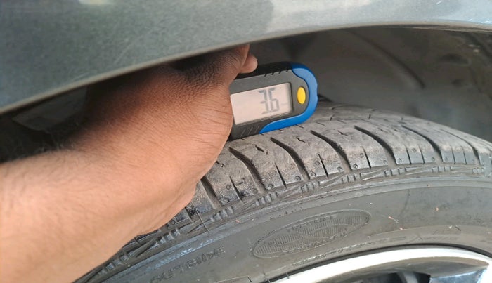 2022 Tata Tiago XT CNG, CNG, Manual, 1,04,232 km, tyre
