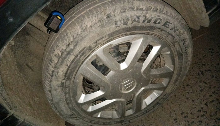 2019 Maruti Vitara Brezza VDI, Diesel, Manual, 1,30,116 km, tyre