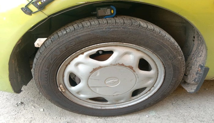 2011 Chevrolet Beat PS PETROL, Petrol, Manual, 96,436 km, tyre